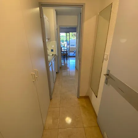 Lejlighed Joli Climatise Au Port De - Proche Plages Et Commerces - Linge De Maison Fourni